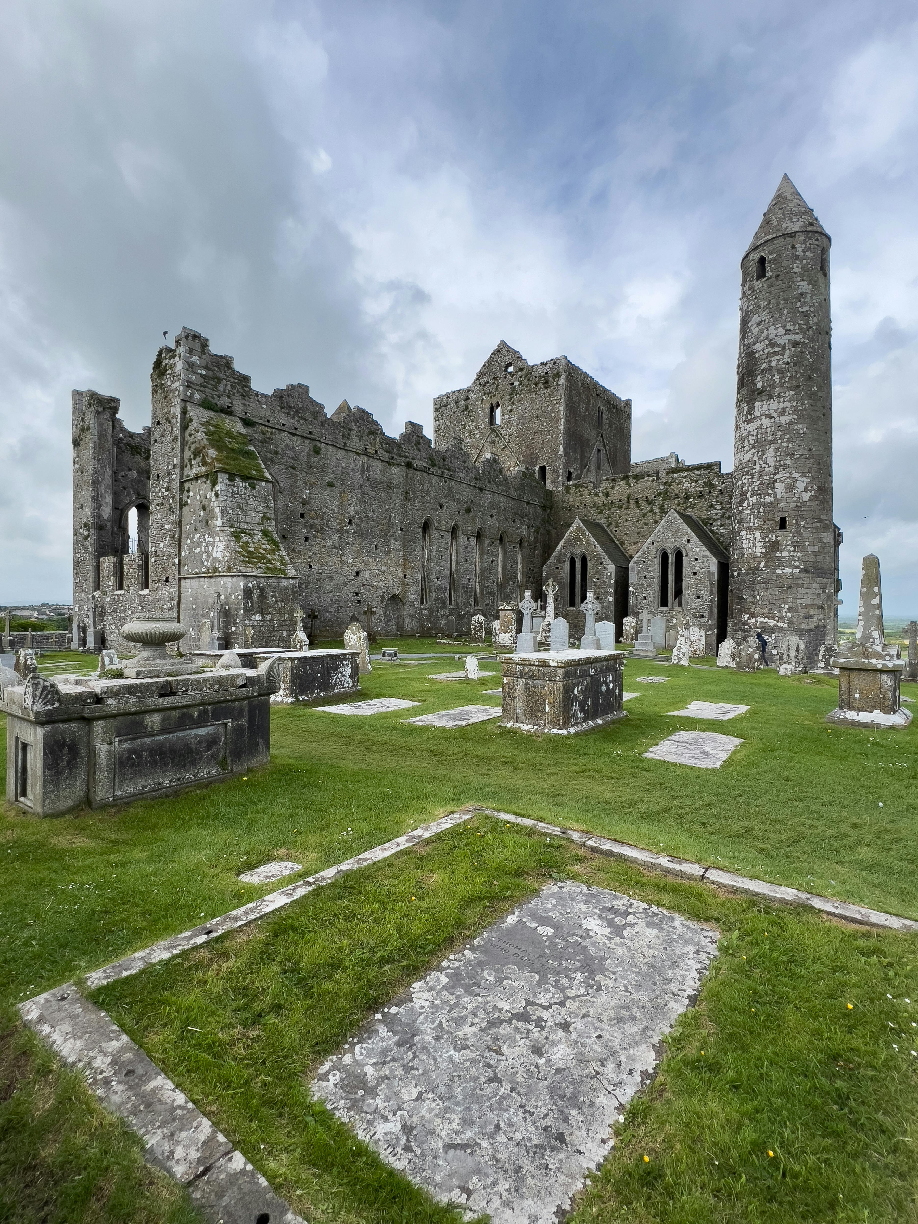 Rock of Cashel, Irlanda